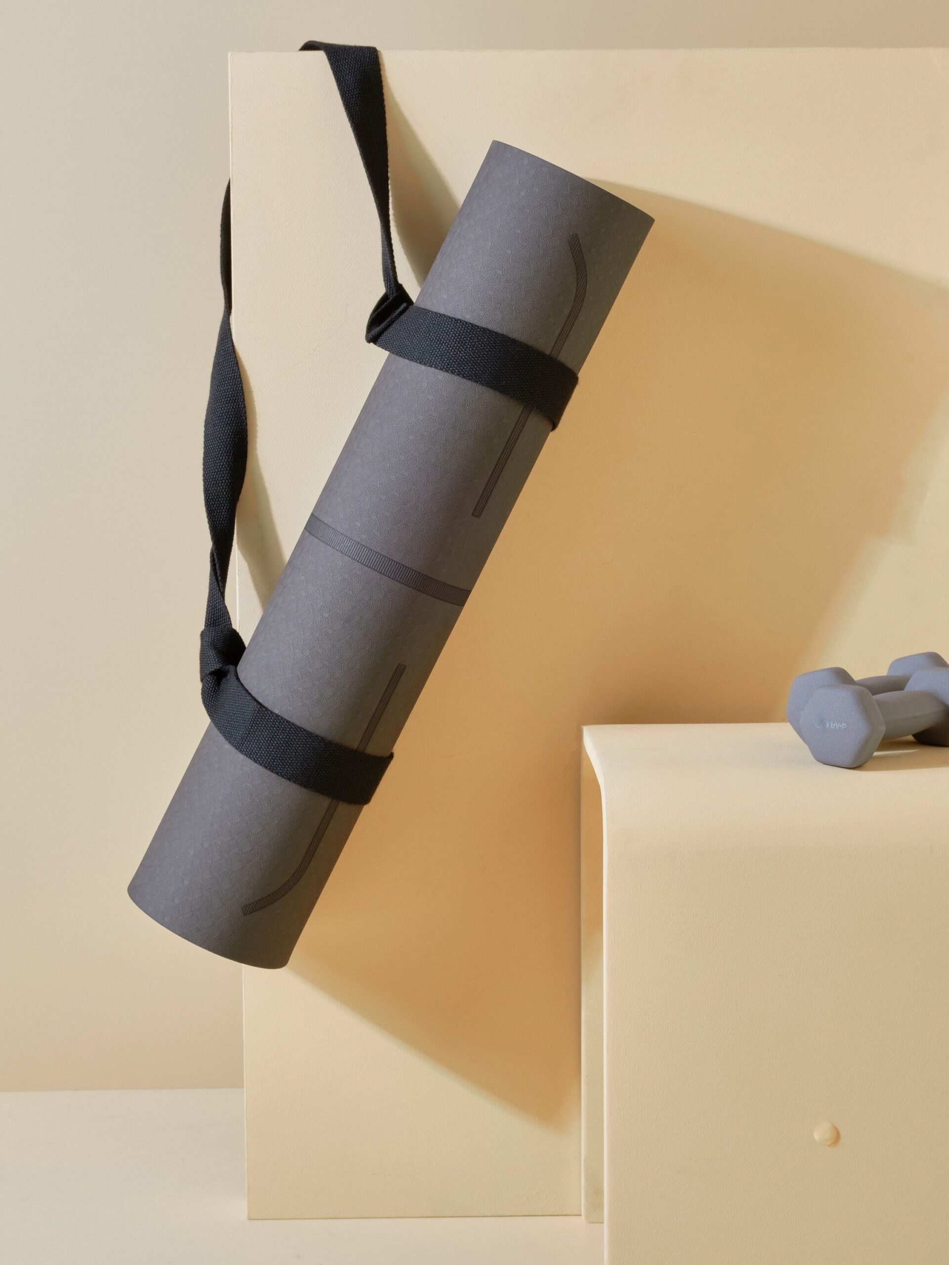 Коврик для йоги и фитнеса LVP, 183x61x0,6 см, двухслойный TPE с чехлом, с разметкой, цвет: черный/серый